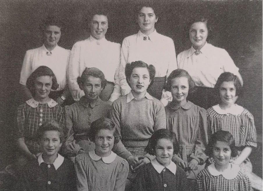 The hostel girls in 1944